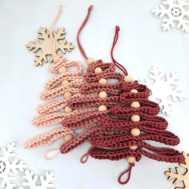 Crochet Pattern Christmas Tree Ornament