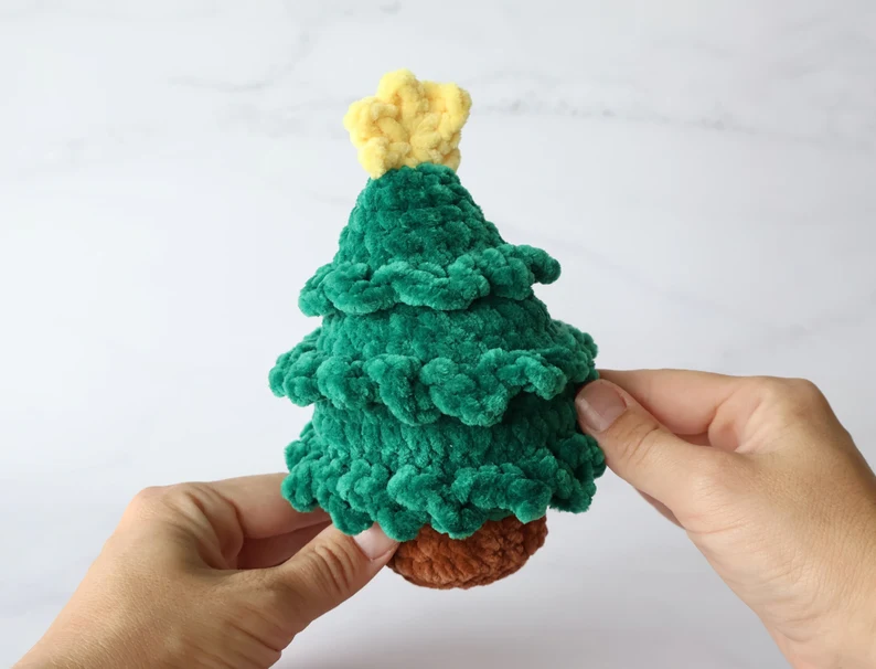 Low Sew Christmas Tree Crochet Pattern