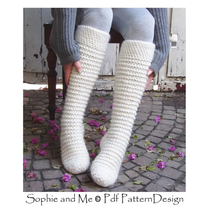 North Pole Knee-high Socks Crochet Pattern